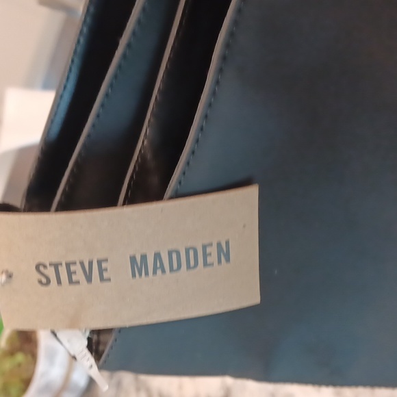 Steve Madden Women's Macall Fashion Lug Sole Knee Boot Size 11 Black NEW - Picture 8 of 16